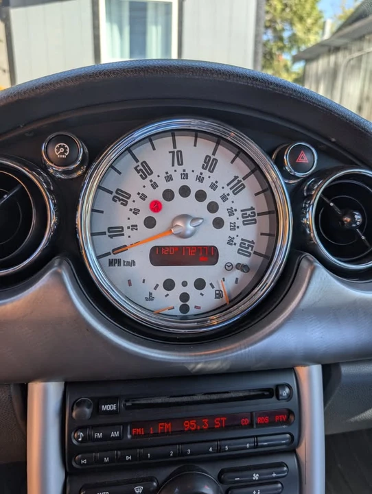2005 Mini Mini Cooper S 1st Gen - Image 20 of 20