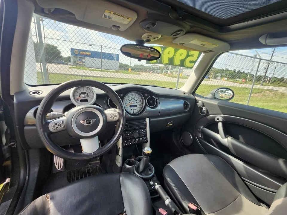2005 Mini Mini Cooper S 1st Gen - Image 6 of 10