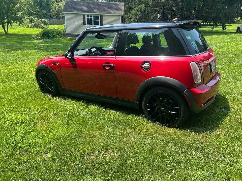 2005 Mini Coupe & Roadster - Image 2 of 4