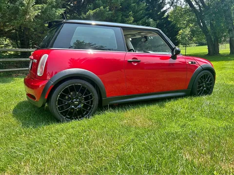2005 MINI Cooper S Coupe 2D