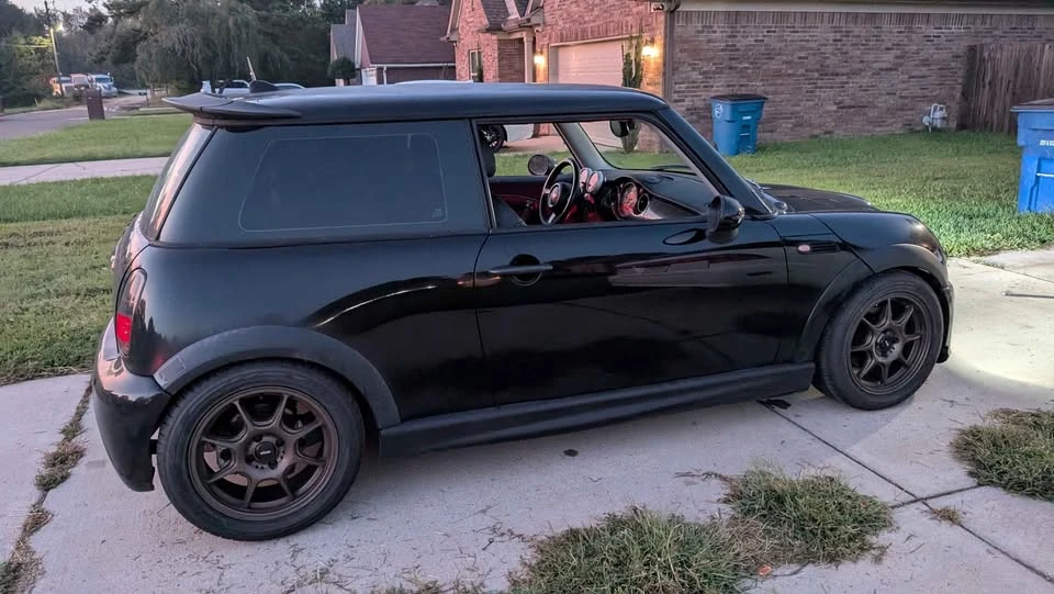 2005 Mini Mini Cooper S 1st Gen - Image 5 of 11