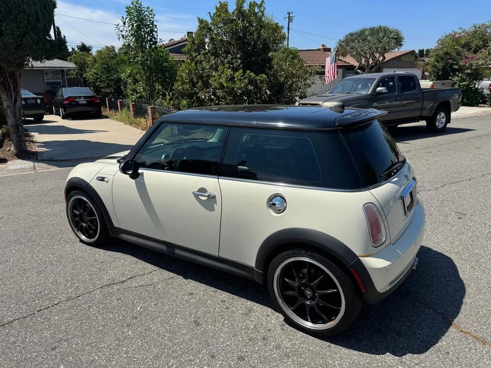 2005 Mini Mini Cooper S 1st Gen - Image 4 of 12
