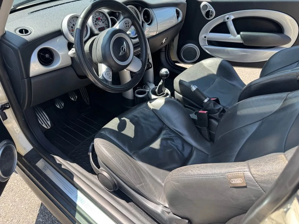 2005 Mini Mini Cooper S 1st Gen - Image 6 of 12