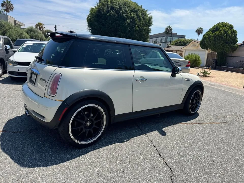 2005 Mini Mini Cooper S 1st Gen - Image 8 of 12