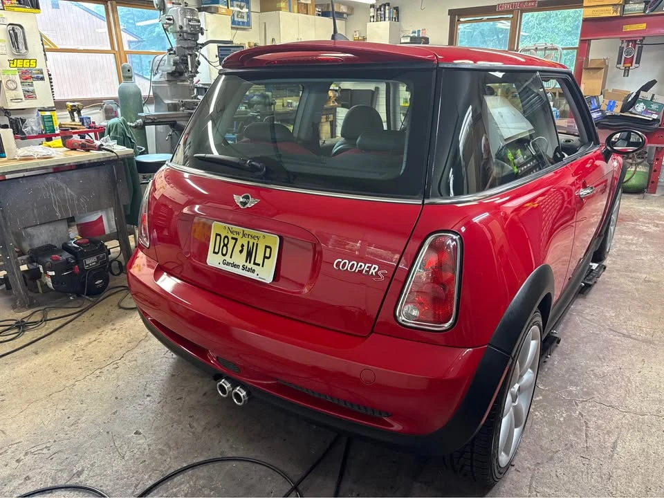 2005 Mini Mini Cooper S 1st Gen - Image 2 of 7
