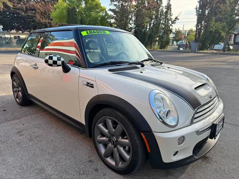 2005 MINI Cooper S Hatchback 2D