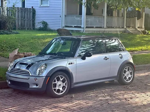 2005 MINI Hardtop 4 Door Cooper S Hatchback 4D