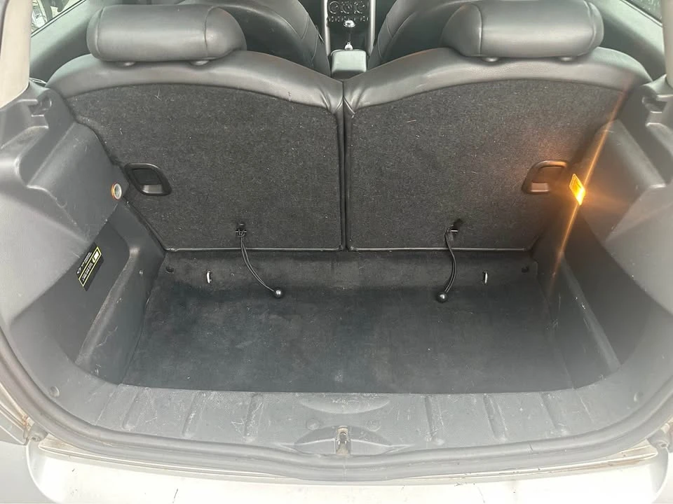 2005 Mini Mini Cooper S 1st Gen - Image 7 of 18