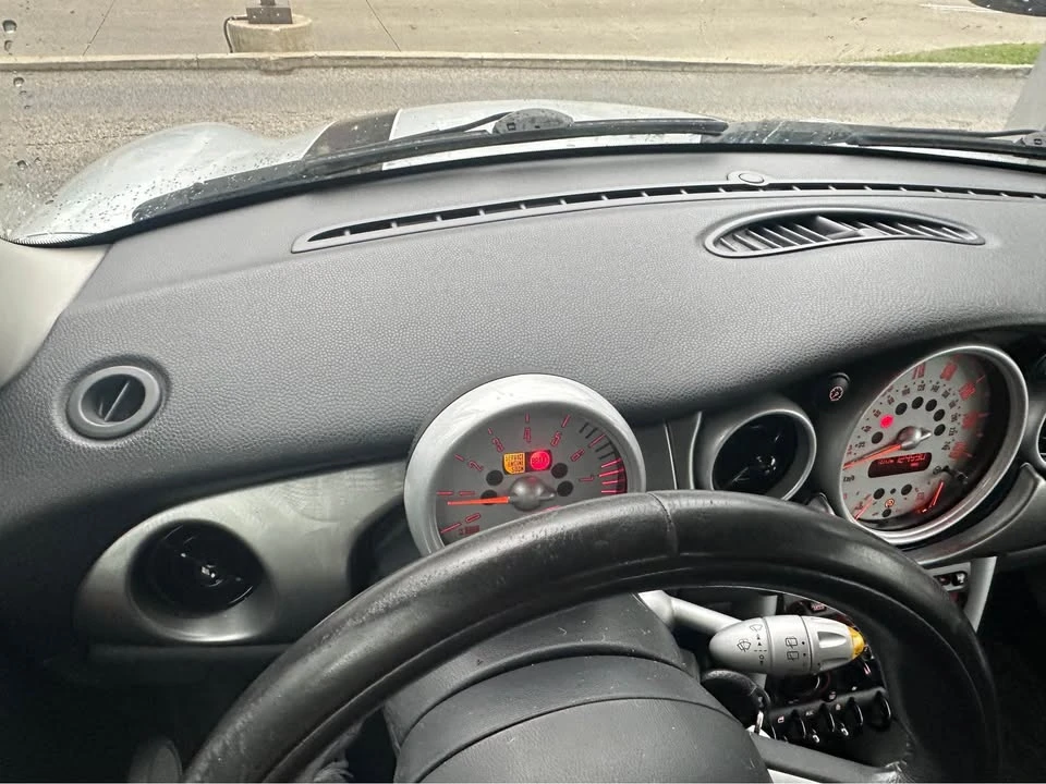 2005 Mini Mini Cooper S 1st Gen - Image 13 of 18