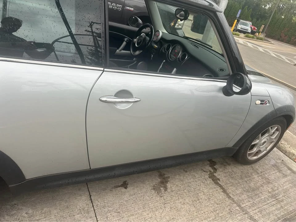 2005 Mini Mini Cooper S 1st Gen - Image 12 of 18