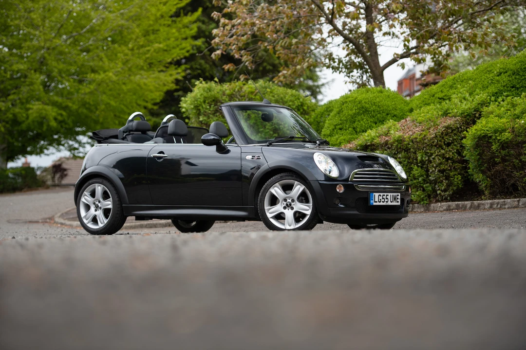 2005 Mini Mini John Cooper Works 1st Gen - Image 16 of 31