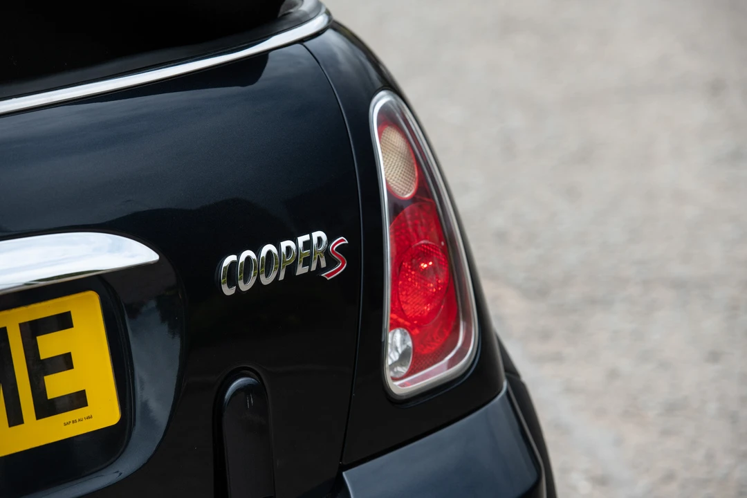2005 Mini Mini John Cooper Works 1st Gen - Image 20 of 31