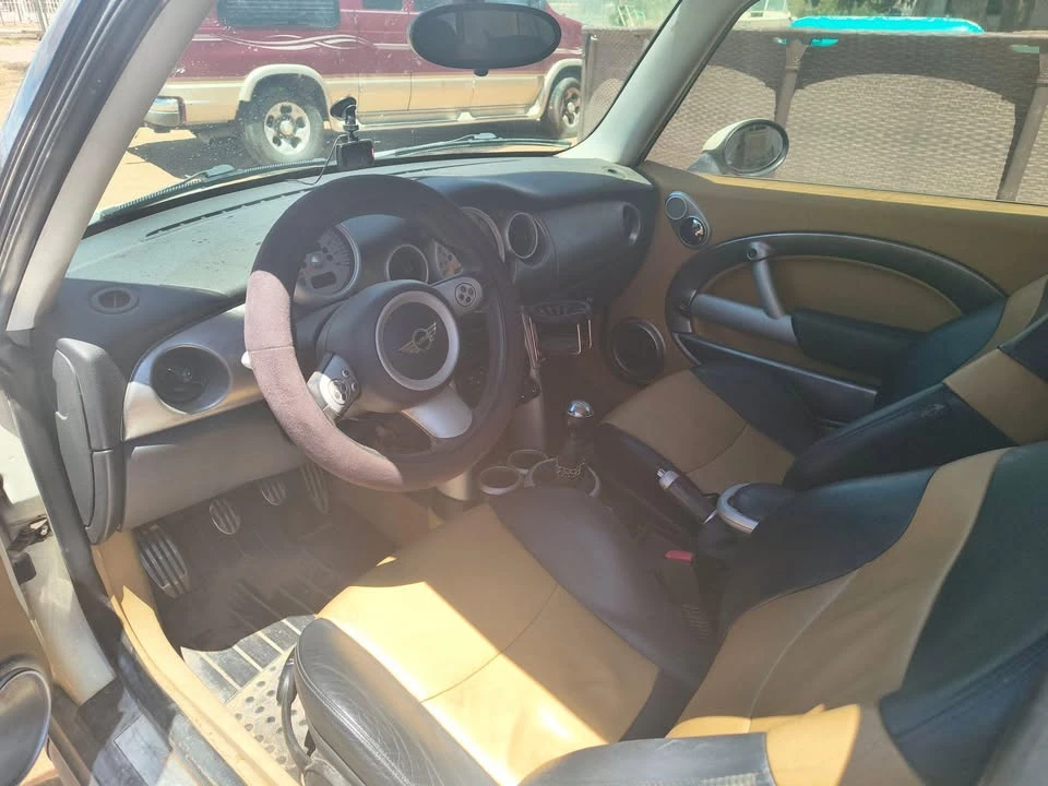 2005 Mini Mini Cooper S 1st Gen - Image 3 of 4