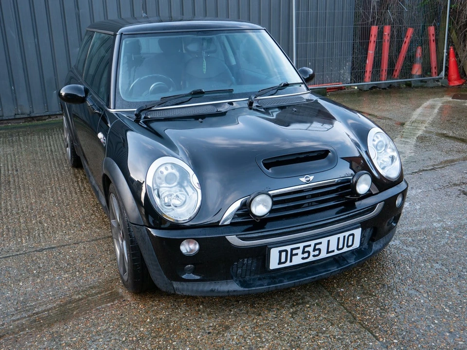 2005 Mini Mini Cooper S 1st Gen - Image 12 of 30