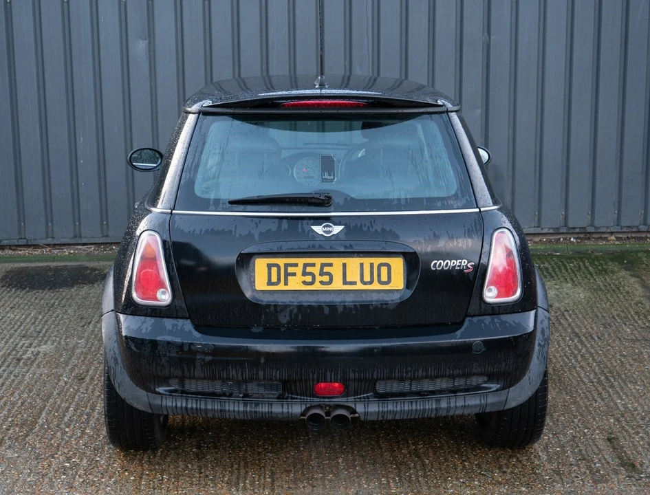 2005 Mini Mini Cooper S 1st Gen - Image 10 of 30