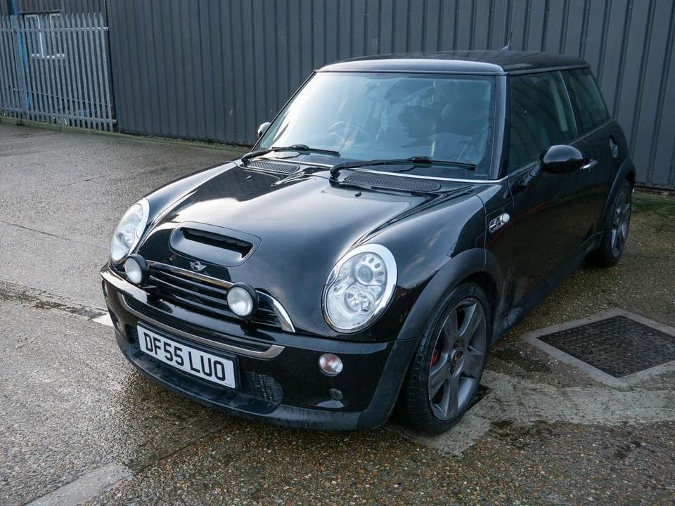 2005 Mini Mini Cooper S 1st Gen - Image 13 of 30