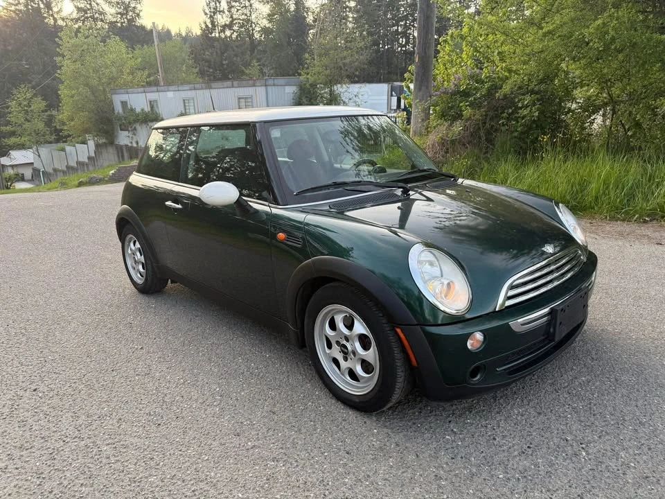 2005 Mini Mini 1st Gen - Image 2 of 10