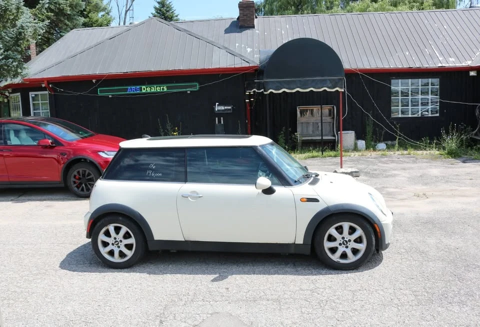 2005 Mini Mini 1st Gen - Image 4 of 15