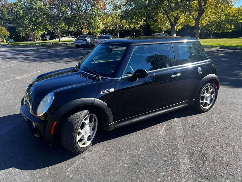 2005 Mini Mini Cooper S 1st Gen - Image 12 of 18
