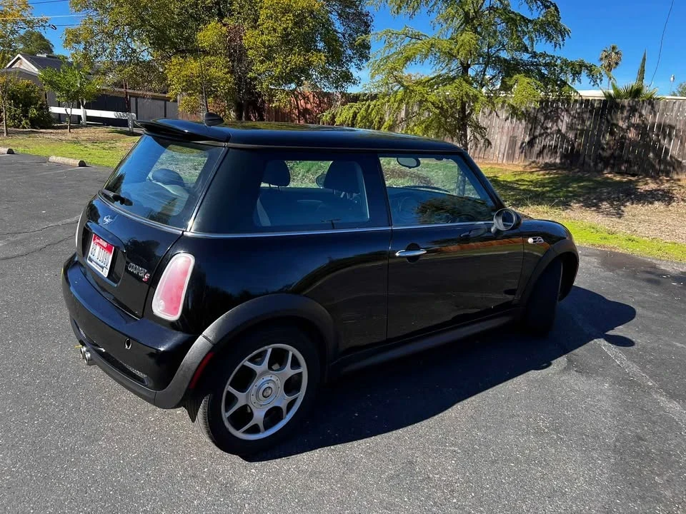 2005 Mini Mini Cooper S 1st Gen - Image 13 of 18