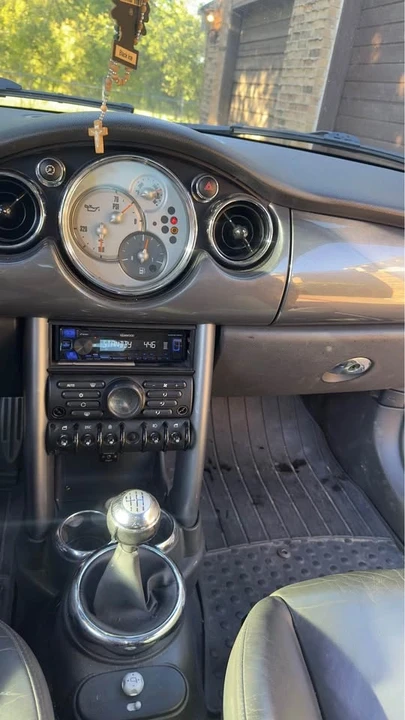 2005 Mini Mini Cooper S 1st Gen - Image 5 of 7