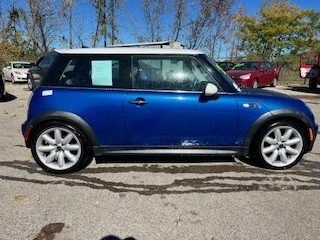 2005 Mini Mini Cooper S 1st Gen - Image 5 of 11