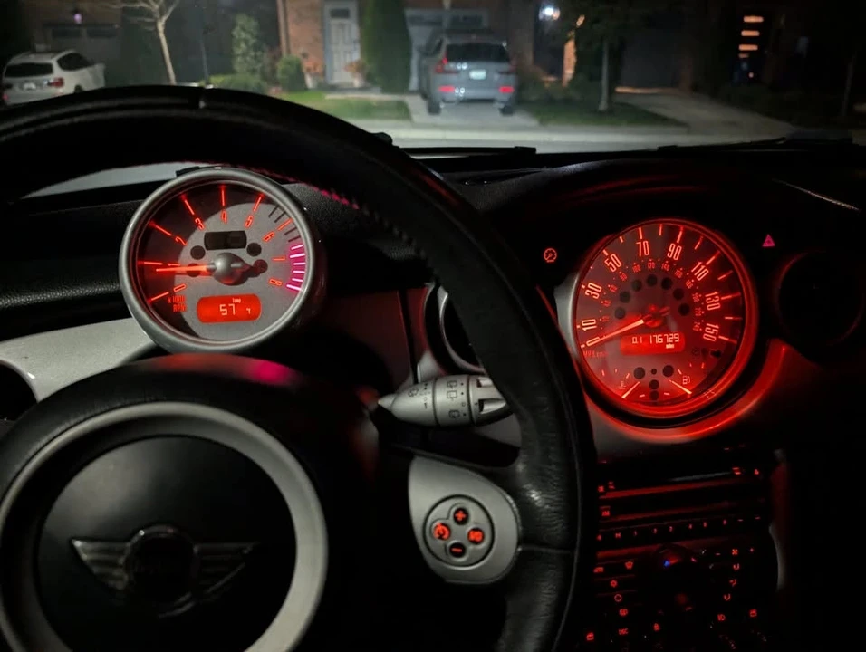 2005 Mini Mini Cooper S 1st Gen - Image 8 of 8