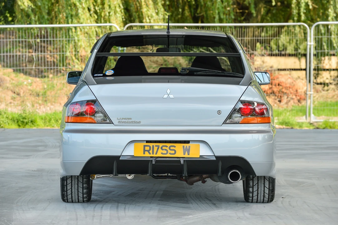 2005 Mitsubishi Lancer Evolution IX 8th Gen - Image 16 of 31