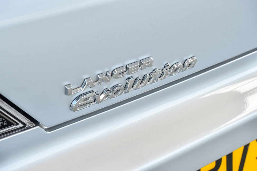 2005 Mitsubishi Lancer Evolution IX 8th Gen - Image 28 of 31