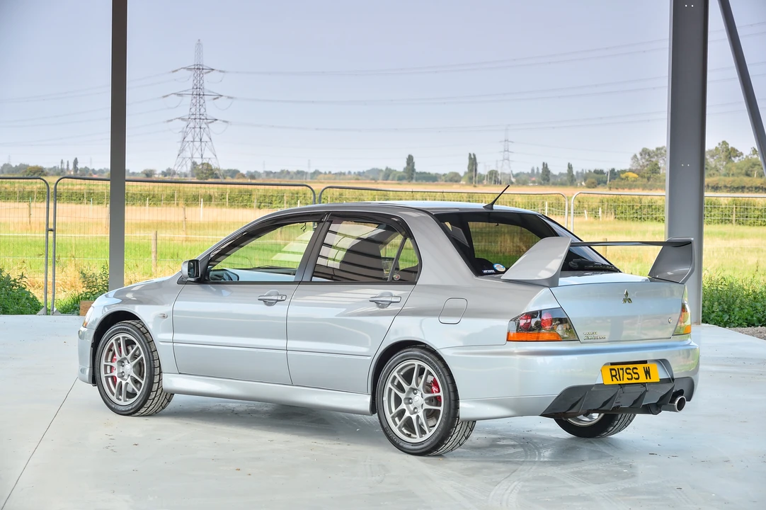 2005 Mitsubishi Lancer Evolution IX 8th Gen - Image 15 of 31