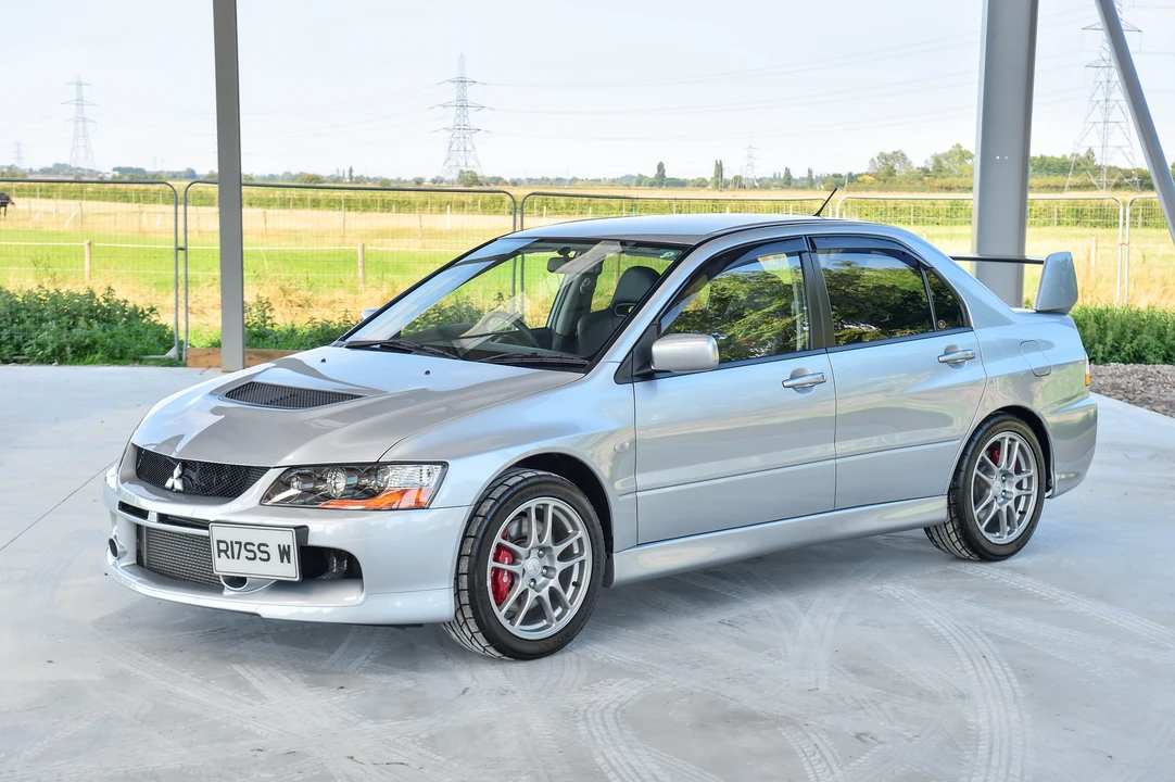 2005 Mitsubishi Lancer Evolution IX 8th Gen - Image 13 of 31