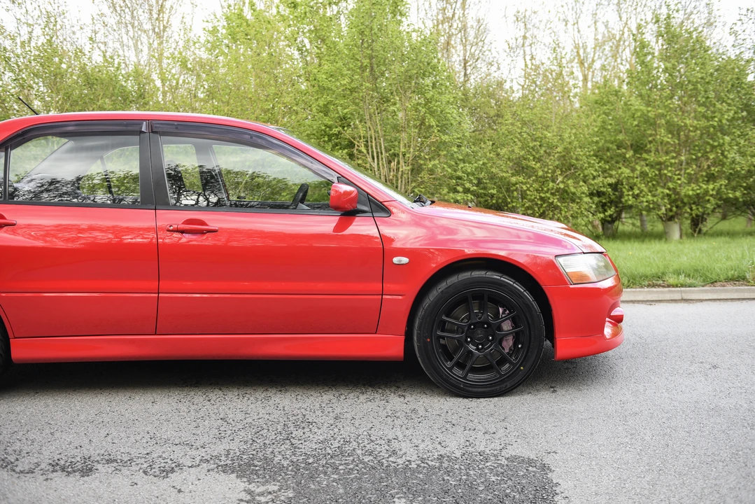 2005 Mitsubishi Lancer Evolution IX 8th Gen - Image 17 of 31