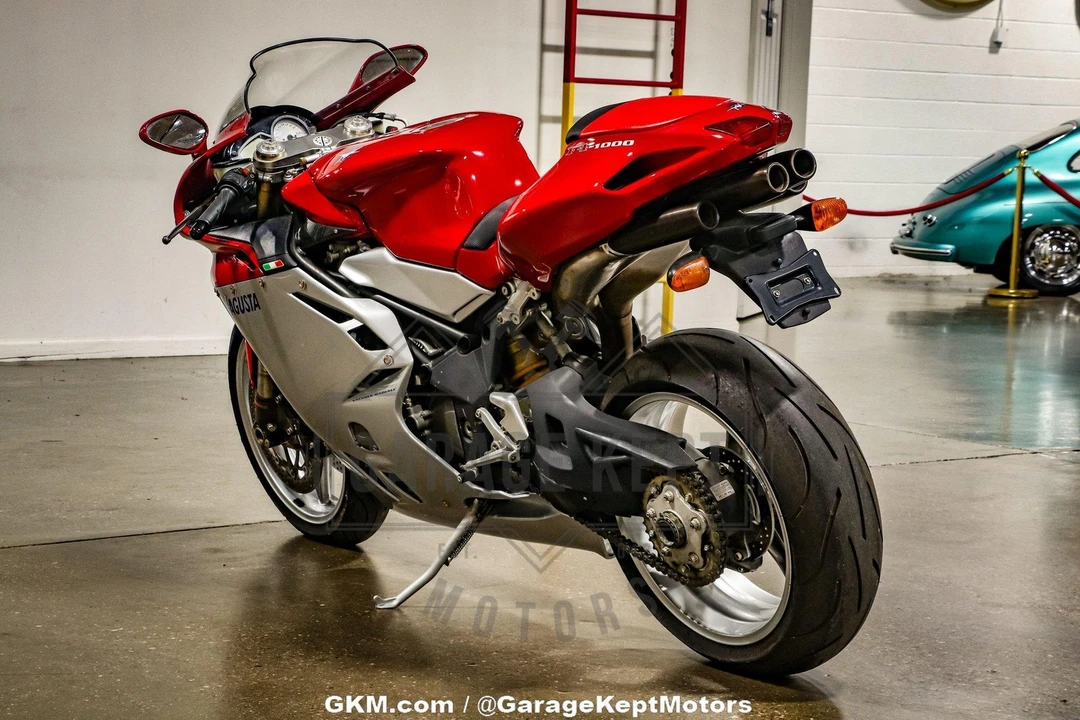2005 MV Agusta F4 - Image 8 of 12
