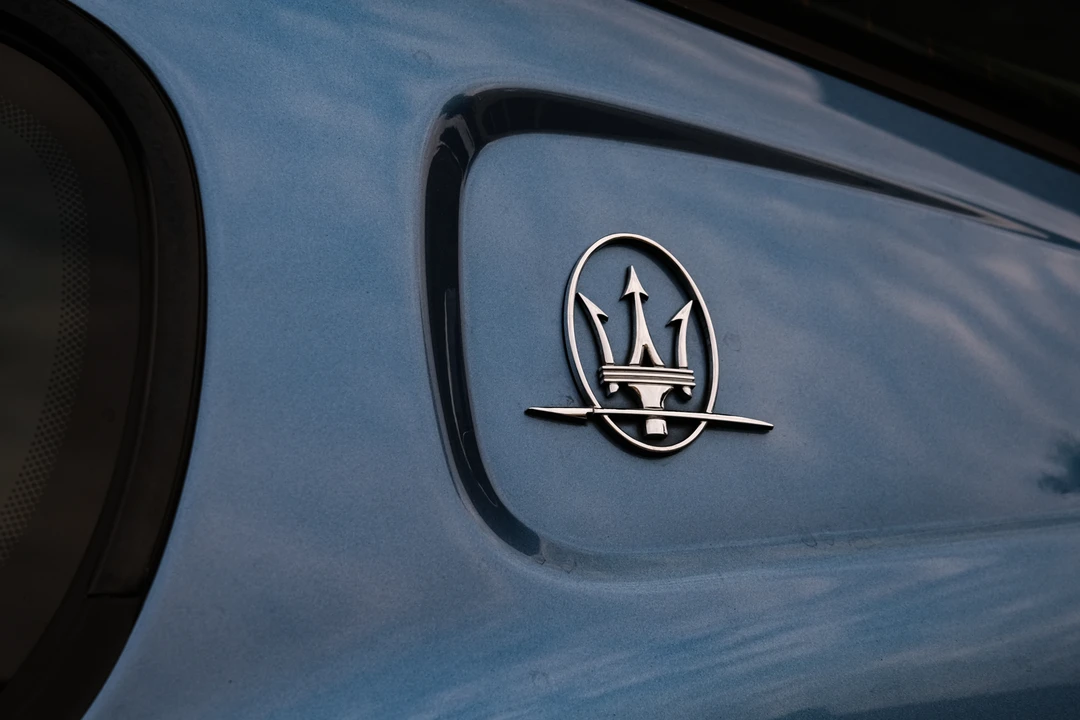 2005 Maserati Coupe - Image 31 of 31