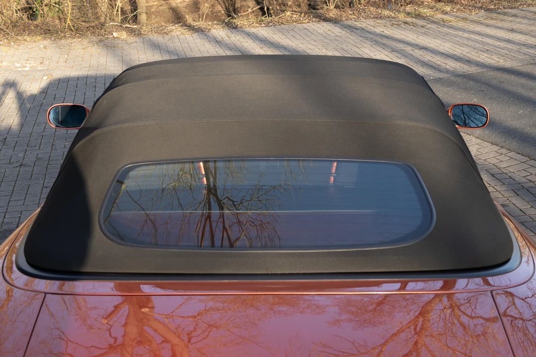 2005 Maserati Spyder - Image 19 of 31