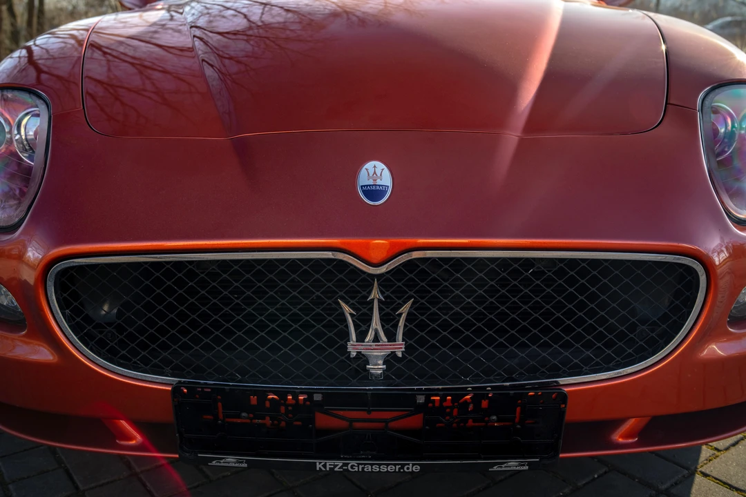 2005 Maserati Spyder - Image 30 of 31