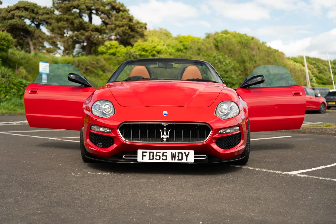 2005 Maserati Spyder - Image 9 of 31