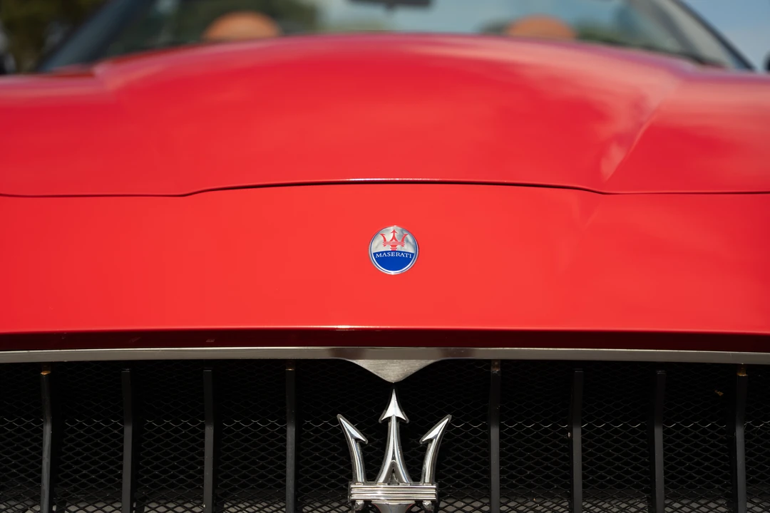 2005 Maserati Spyder - Image 11 of 31