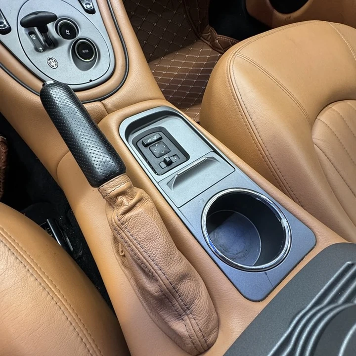 2005 Maserati Coupe - Image 13 of 21