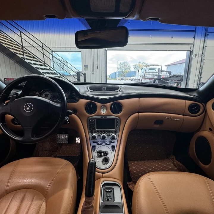 2005 Maserati Coupe - Image 11 of 21