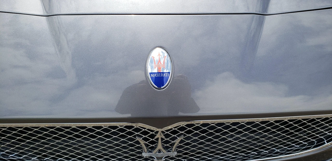 2005 Maserati Coupe - Image 23 of 31
