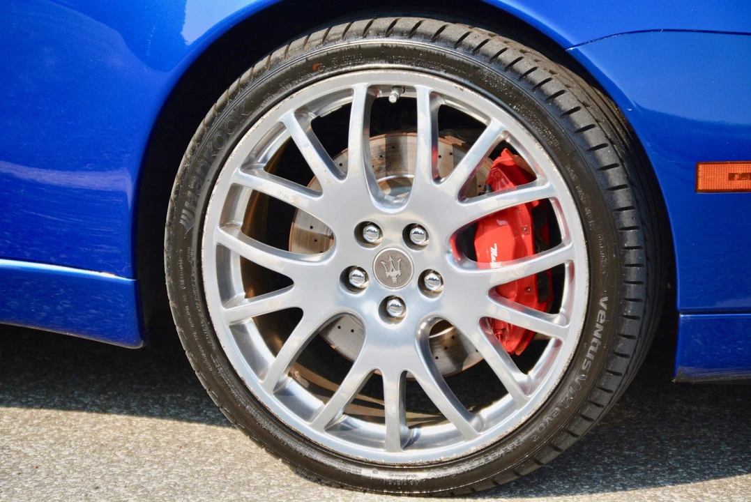 2005 Maserati Coupe - Image 31 of 31