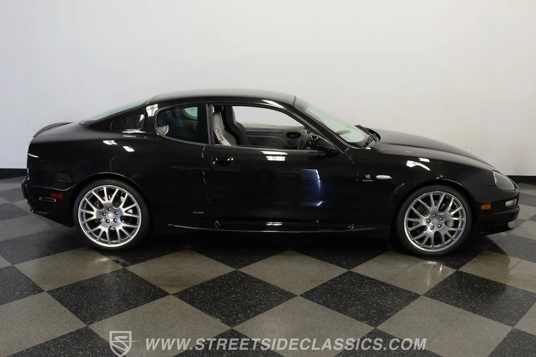 2005 Maserati Coupe - Image 13 of 21