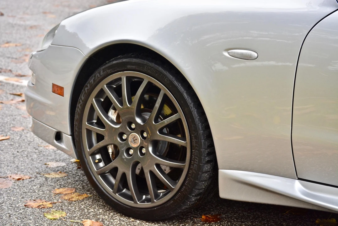 2005 Maserati Coupe - Image 22 of 31