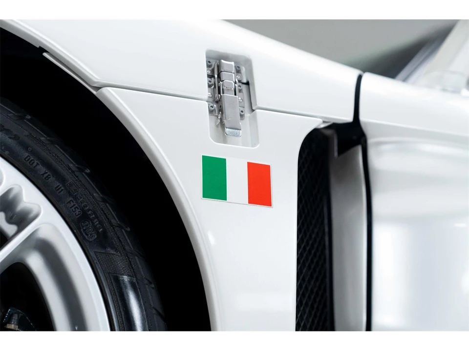 2005 Maserati MC12 - Image 29 of 31