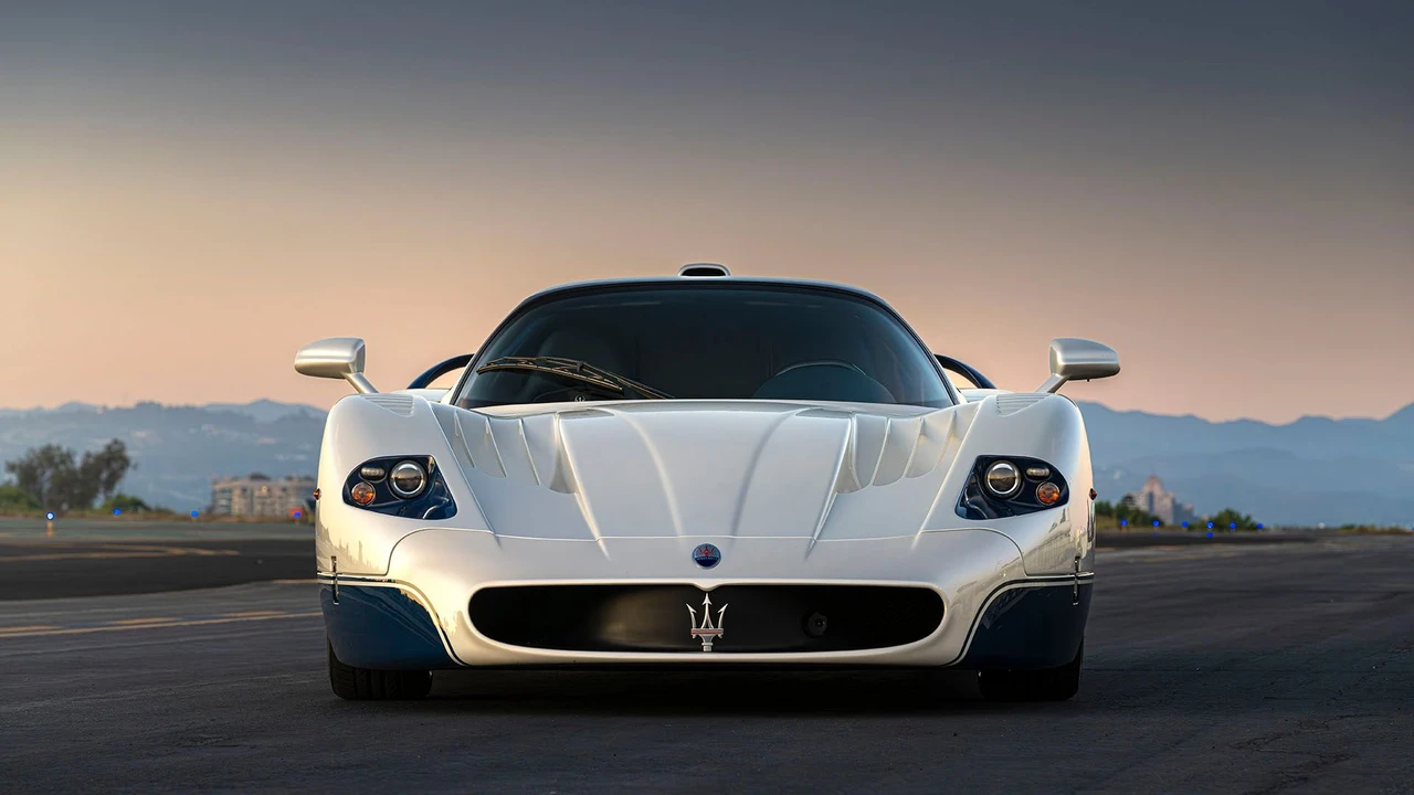 2005 Maserati MC12 - Image 12 of 31