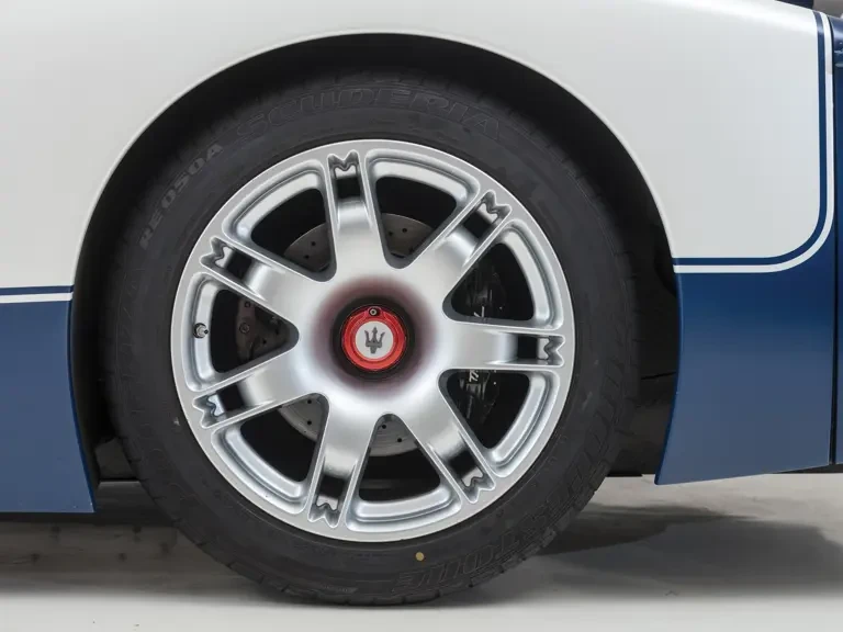 2005 Maserati MC12 - Image 8 of 31
