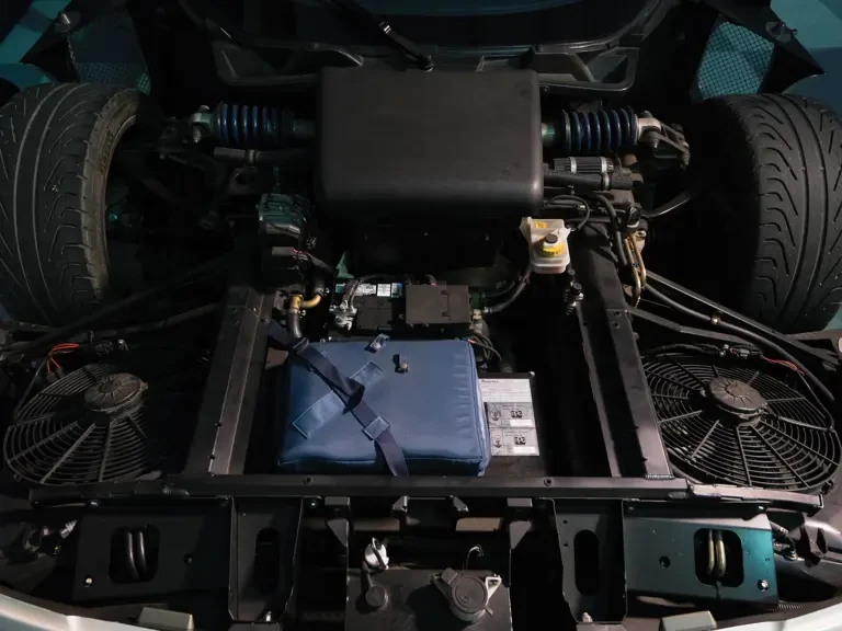 2005 Maserati MC12 - Image 23 of 26