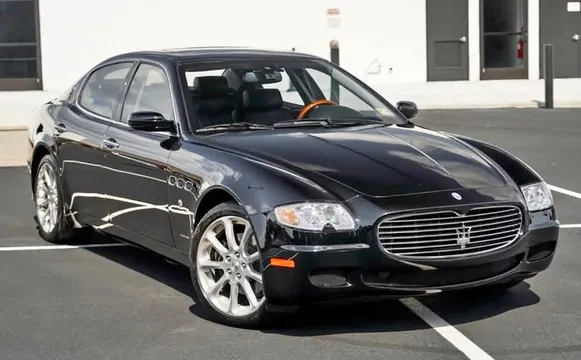 2005 Maserati Quattroporte Executive GT Sedan 4D