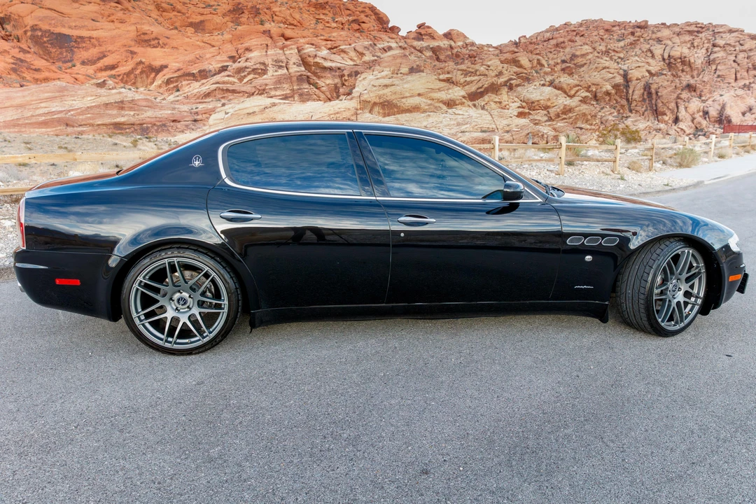2005 Maserati Quattroporte 5th Gen - Image 16 of 31